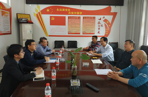 公司董事長李友生走訪定點扶貧村